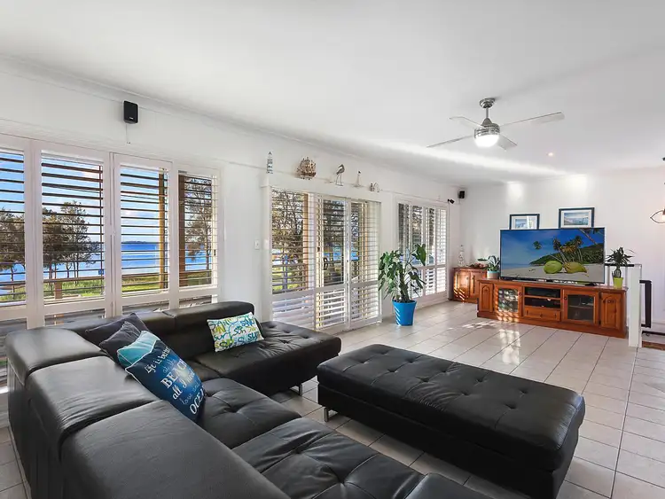 Second view of Homely house listing, 31 Lucinda Avenue, Killarney Vale NSW 2261