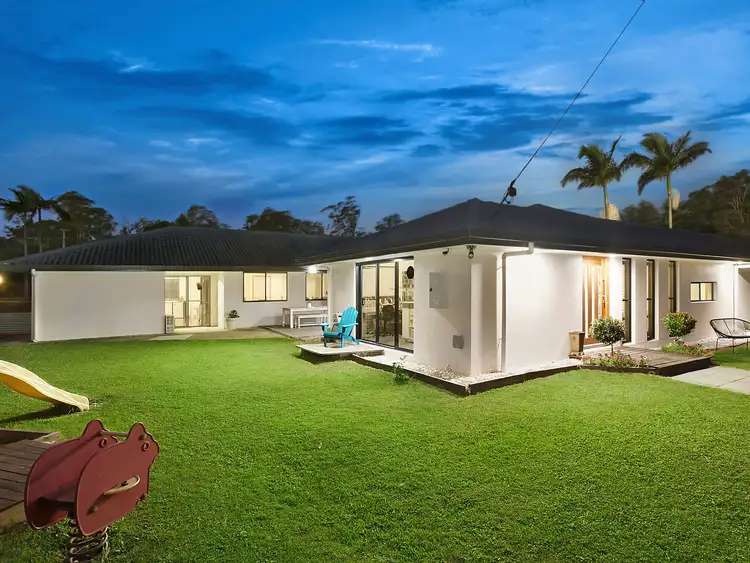 2 Daffodil Street, Tallebudgera QLD 4228