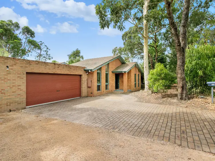 119 Narr-Maen Drive, Croydon Hills VIC 3136