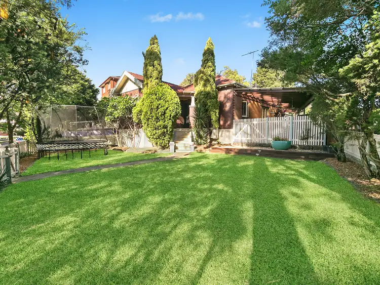 32 Hepburn Avenue, Gladesville NSW 2111