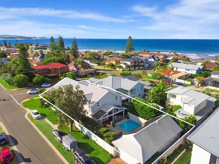 Second view of Homely house listing, 18 Ocean Grove, Collaroy NSW 2097