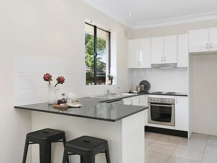 Third view of Homely apartment listing, 4/108 Atchison Street, Crows Nest NSW 2065