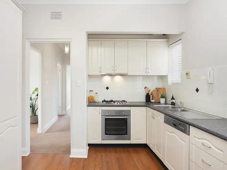 Fourth view of Homely apartment listing, 3/136 Brook Street, Coogee NSW 2034