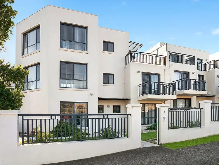 Main view of Homely townhouse listing, 5/7 Blakesley Road, Carlton NSW 2218