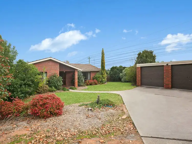 Second view of Homely house listing, 7 Cayley Place, Florey ACT 2615