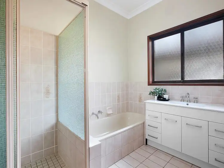 Fifth view of Homely house listing, 7 Cayley Place, Florey ACT 2615