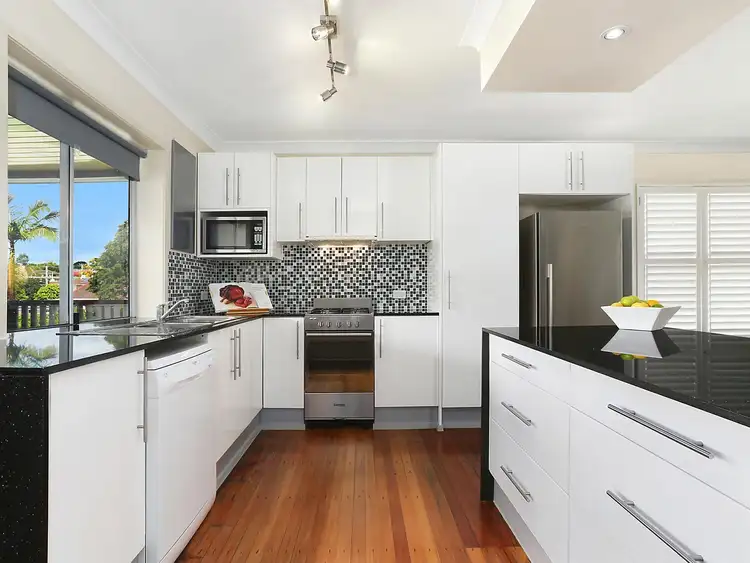 Fourth view of Homely house listing, 40 Arura Street, Mansfield QLD 4122