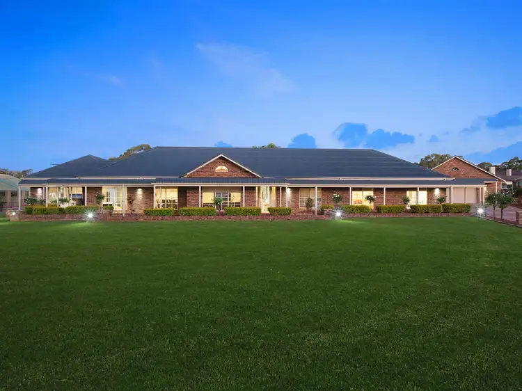 7 Pembury Close, Denham Court NSW 2565