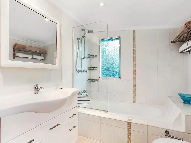 Sixth view of Homely house listing, 90 Adam Street, Wynnum QLD 4178