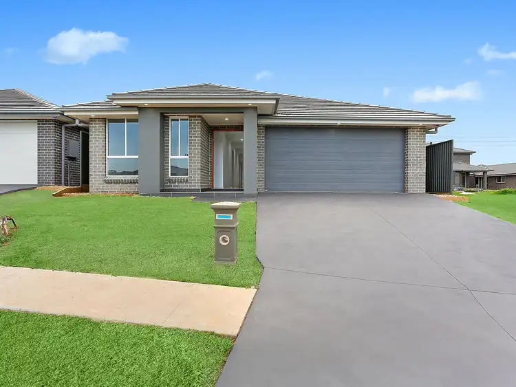 5 Yass Street, Gregory Hills NSW 2557