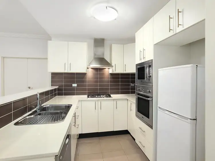 Third view of Homely apartment listing, 402/3 Clydesdale Place, Pymble NSW 2073