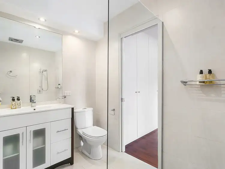 Fifth view of Homely house listing, 25 Carrol Grove, Mount Waverley VIC 3149