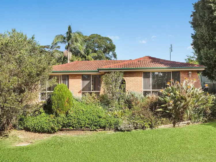 6 Childs Close, Green Point NSW 2251