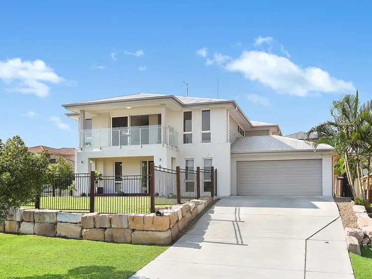 24 Ivy Crescent, Wakerley QLD 4154