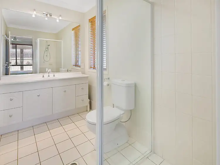 Sixth view of Homely house listing, 2 Dalston Street, Wellington Point QLD 4160