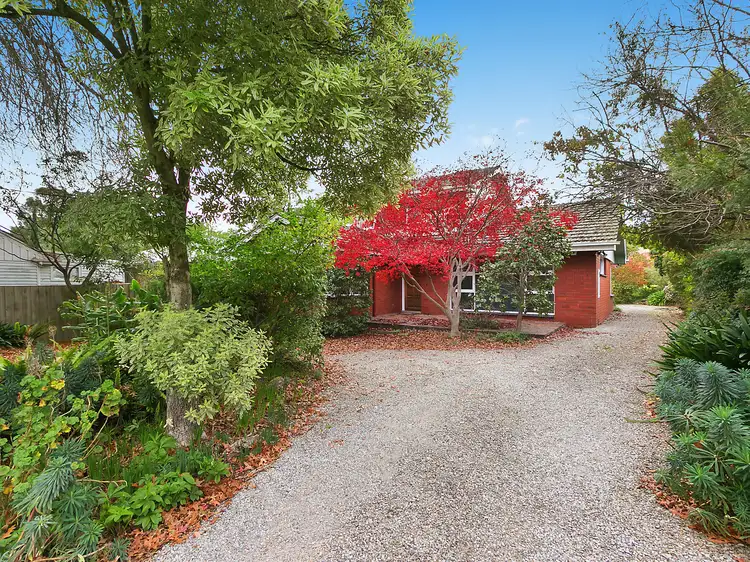 22 Hull Road, Croydon VIC 3136