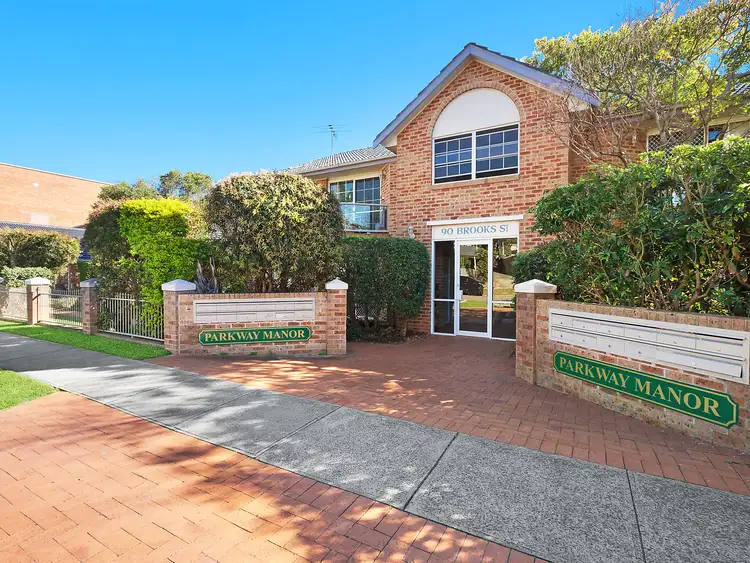 Main view of Homely villa listing, 17/90 Brooks Street, Cooks Hill NSW 2300