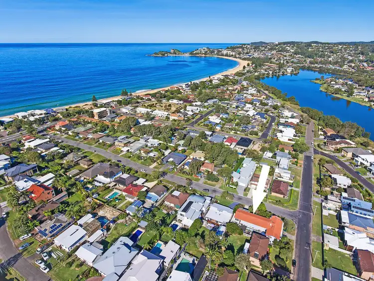 Third view of Homely house listing, 31 Renown Street, Wamberal NSW 2260