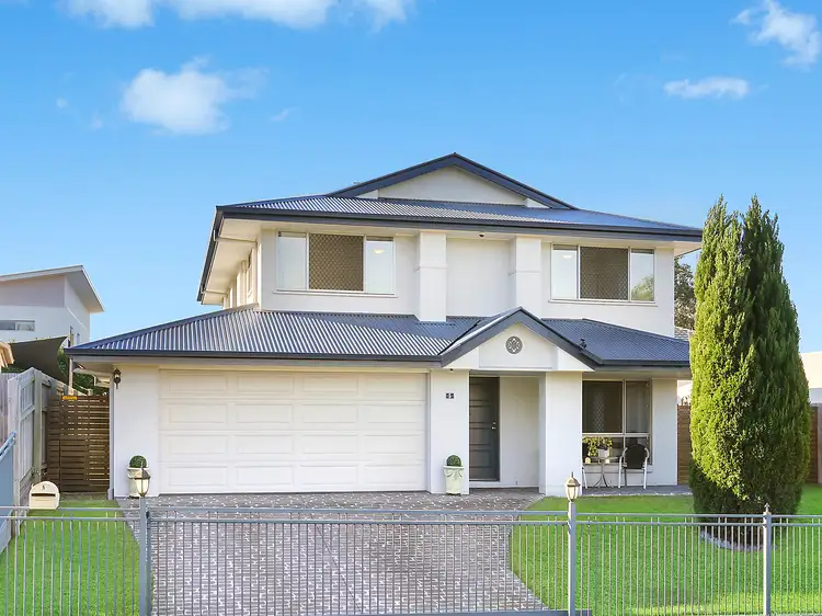 5 Robin Close, Wakerley QLD 4154