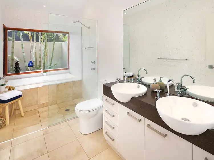 Fourth view of Homely house listing, 8 San Simeon Circuit, Sapphire Beach NSW 2450