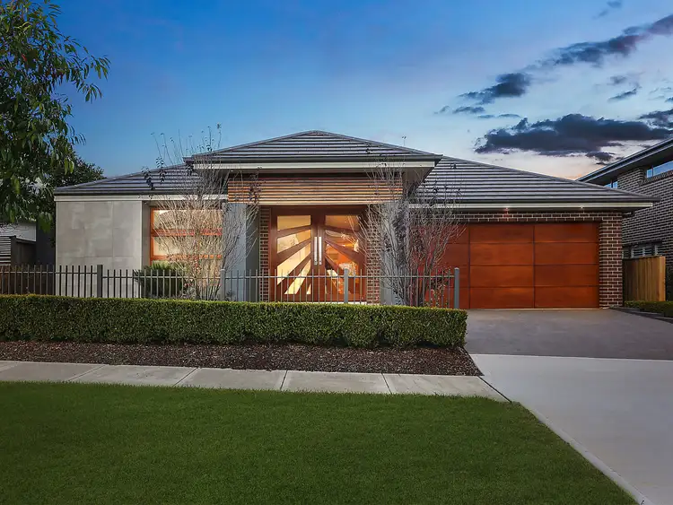 11 Peregrine Street, Gledswood Hills NSW 2557
