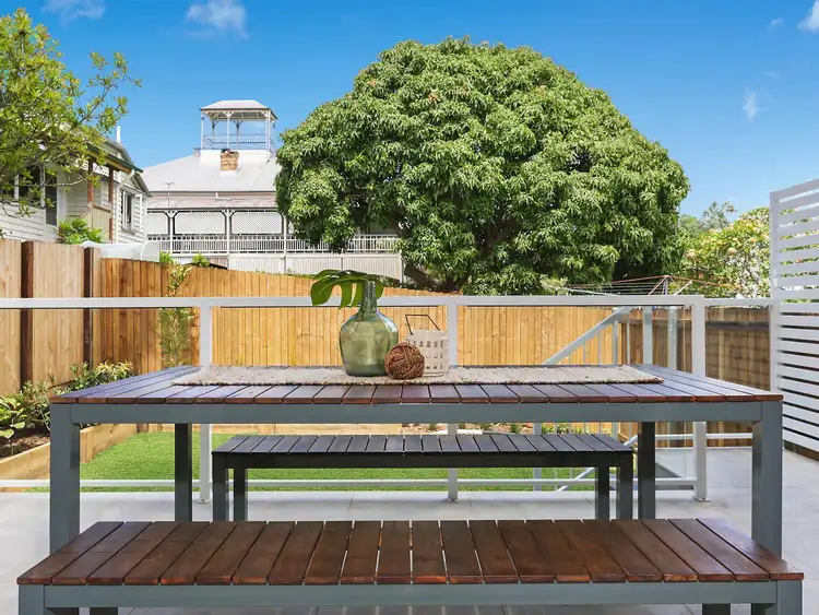 1/56 Morris Street, Wooloowin QLD 4030