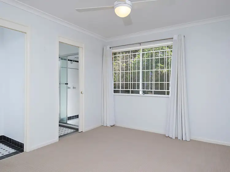 Fourth view of Homely apartment listing, 4/104 Oriel Road, Clayfield QLD 4011