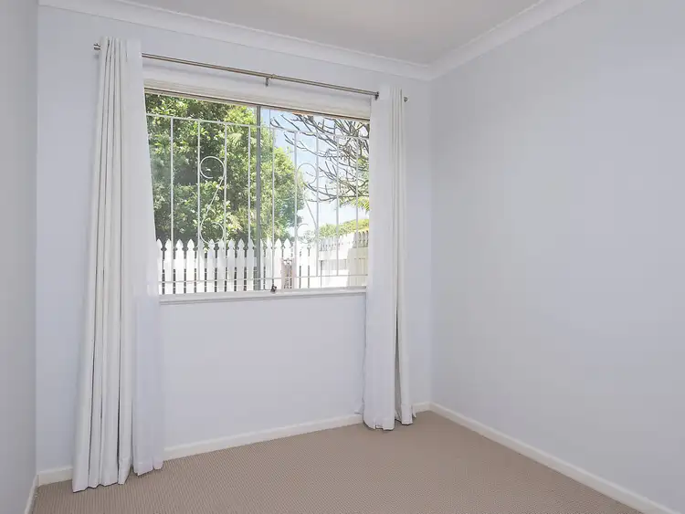 Sixth view of Homely apartment listing, 4/104 Oriel Road, Clayfield QLD 4011