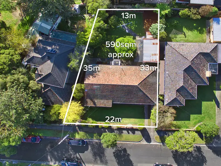 19 Victor Crescent, Forest Hill VIC 3131