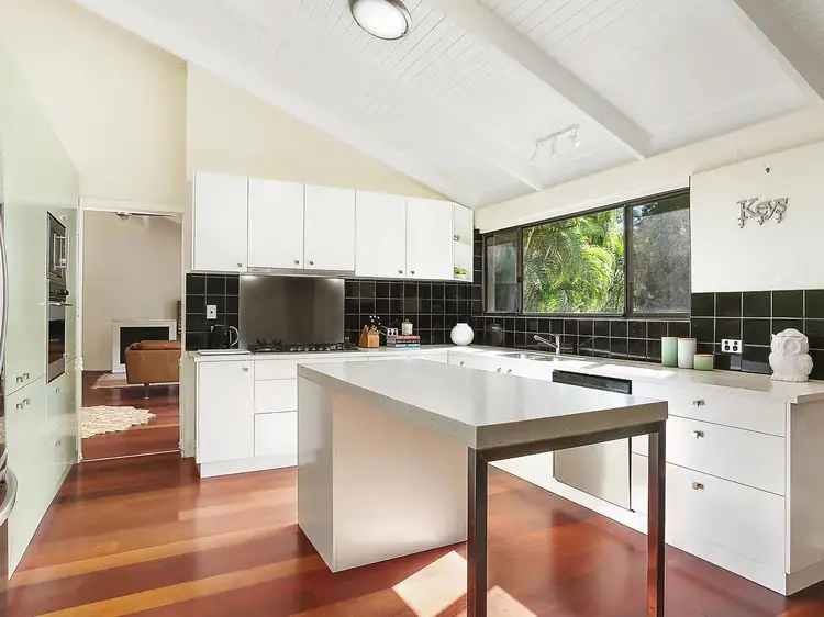 39 Parkedge Road, Sunshine Beach QLD 4567