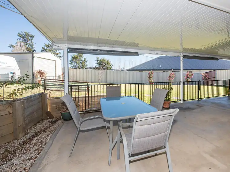 Fifth view of Homely house listing, 8 Hennessy Place, Mudgee NSW 2850
