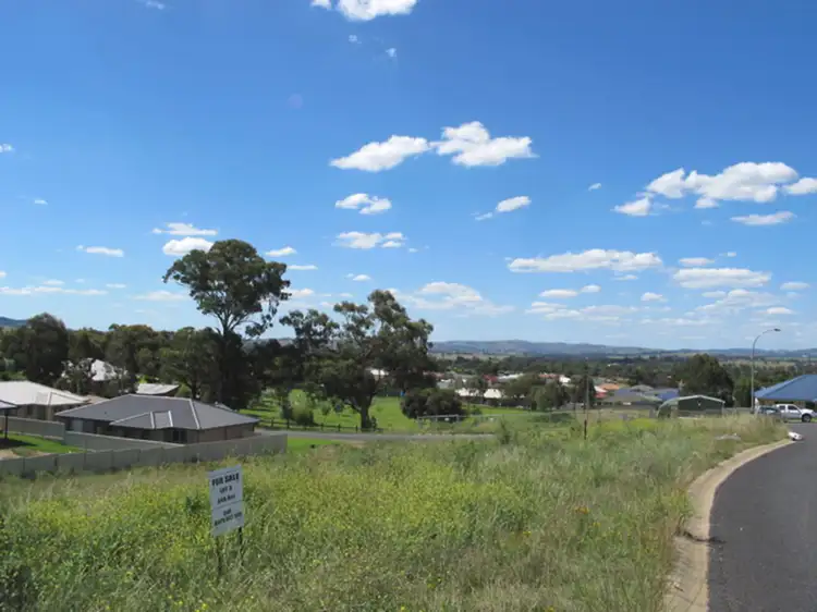 6 Miller Crescent, Mudgee NSW 2850