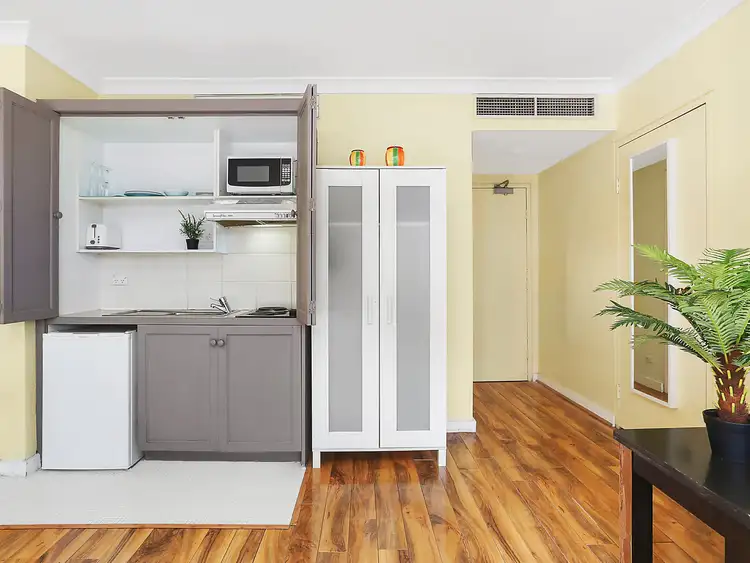 Second view of Homely studio listing, 303/33 Bayswater Road, Potts Point NSW 2011