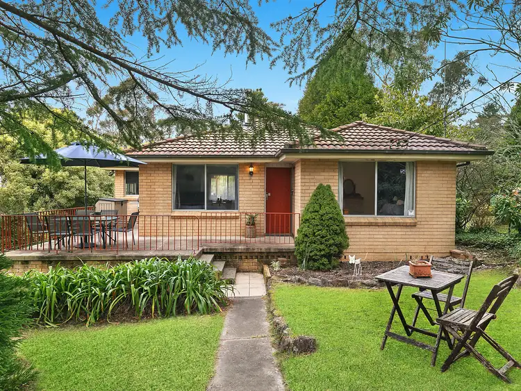 12 Farnells Road, Katoomba NSW 2780