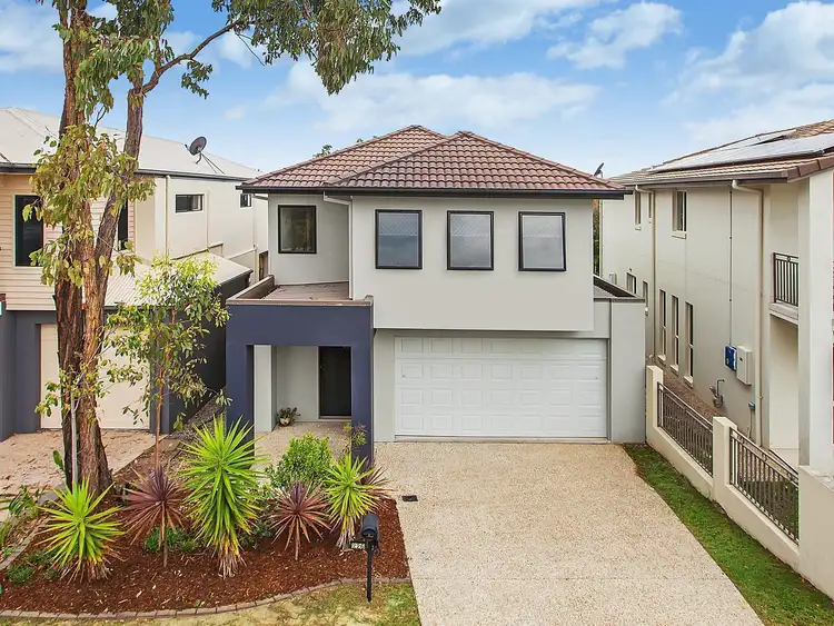 226 Lakeside Avenue, Springfield Lakes QLD 4300