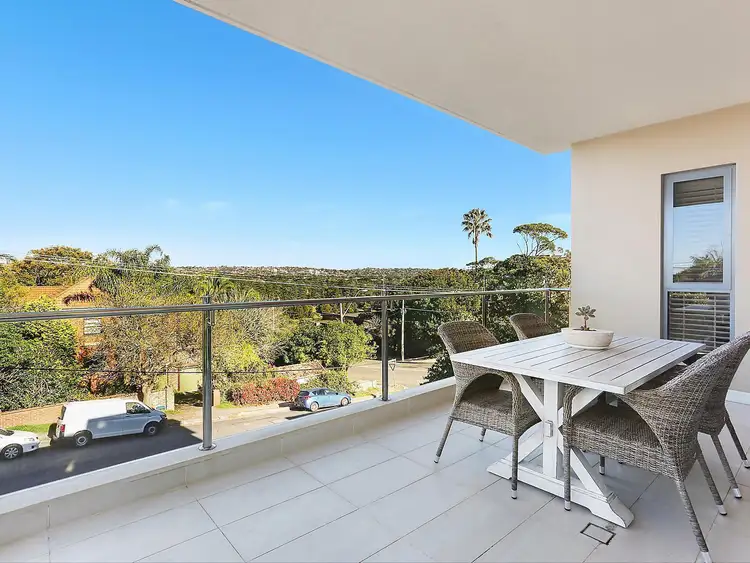 Second view of Homely unit listing, 2/75 Queenscliff Road, Queenscliff NSW 2096