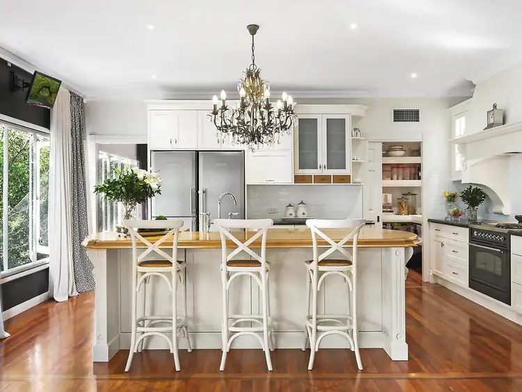 89 Stuartholme Road, Bardon QLD 4065