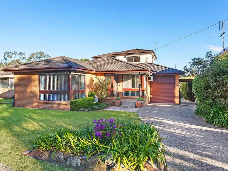 32 Walker Road, Wyoming NSW 2250