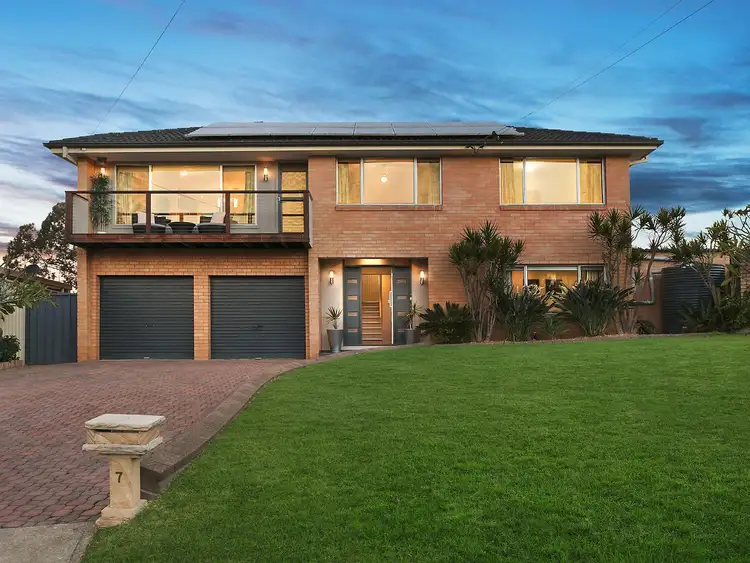 7 Pound Close, Hammondville NSW 2170