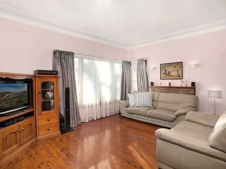 Third view of Homely house listing, 10 Franklin Road, Cronulla NSW 2230