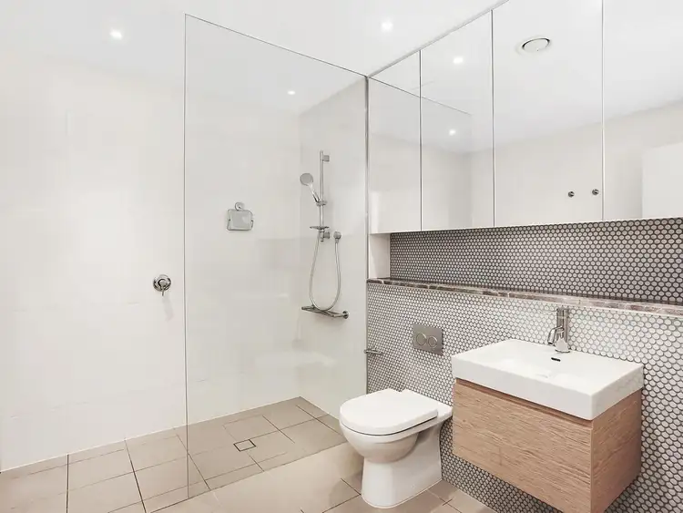 Fifth view of Homely apartment listing, 2/17 Hamilton Corner, Lindfield NSW 2070