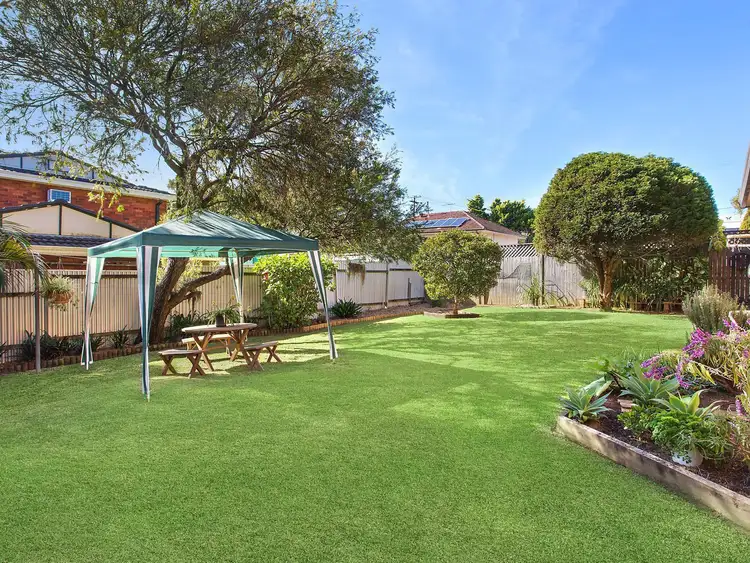 Third view of Homely house listing, 4 Poplar Place, Kirrawee NSW 2232