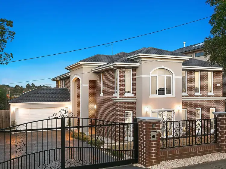 4 Inverell Avenue, Mount Waverley VIC 3149