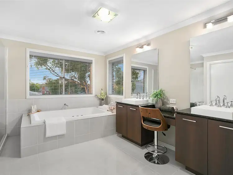 Fifth view of Homely house listing, 4 Inverell Avenue, Mount Waverley VIC 3149