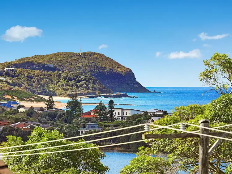 Fourth view of Homely townhouse listing, 3/9 Hillcrest Street, Terrigal NSW 2260