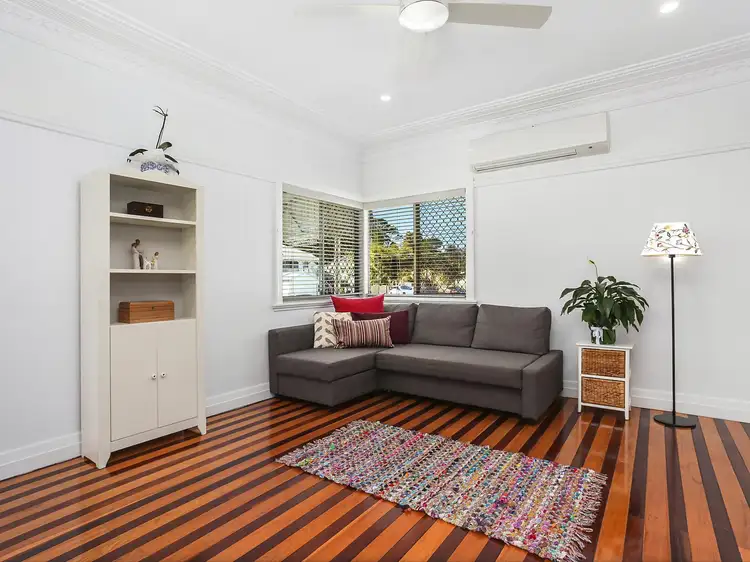 74 Uplands Terrace, Wynnum QLD 4178
