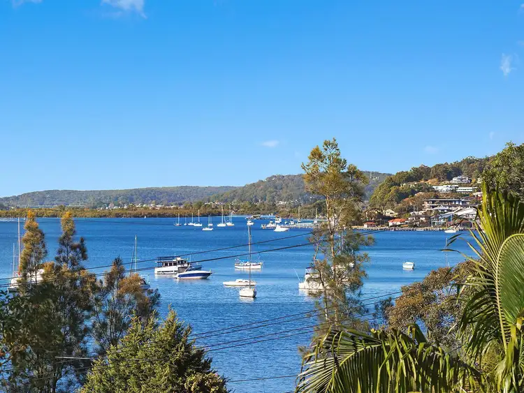 332 Glenrock Parade, Tascott NSW 2250