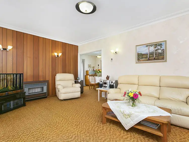 Third view of Homely house listing, 38 Hillview Avenue, Mount Waverley VIC 3149