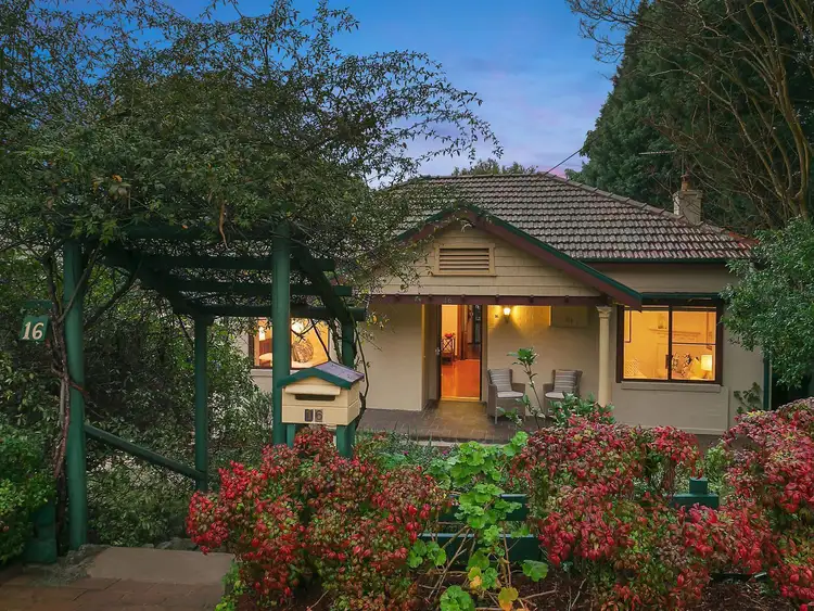 16 Howell Avenue, Lane Cove NSW 2066