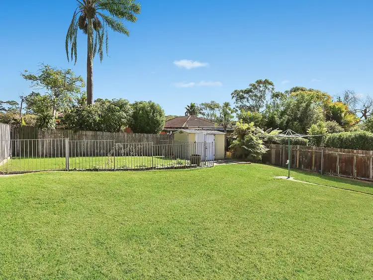 Fourth view of Homely house listing, 2 Creer Place, Narraweena NSW 2099